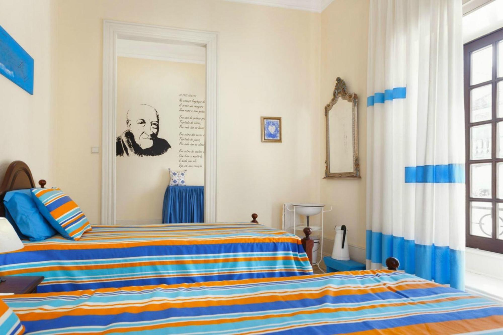 18St. Hostel Espinho  Rum bild