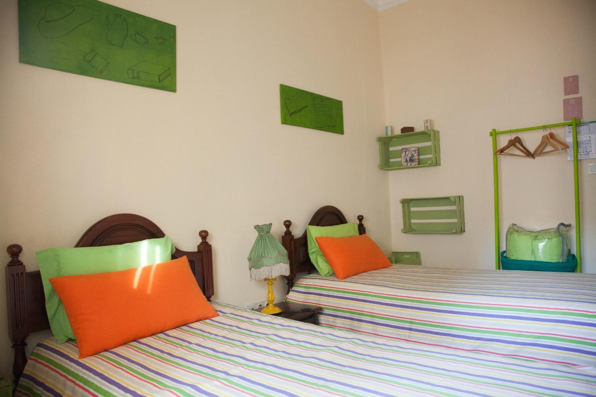 18St. Hostel Espinho  Rum bild