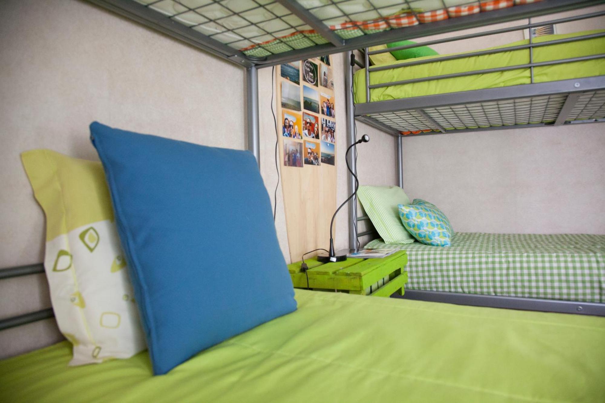 18St. Hostel Espinho  Rum bild
